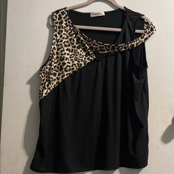 Angelina Tops - Haptics Holly happer Black and Tan‎ Asymmetrical Tank Top